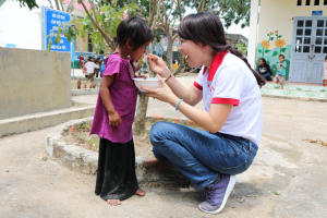 NHỮNG EM BÉ VÙNG CAO