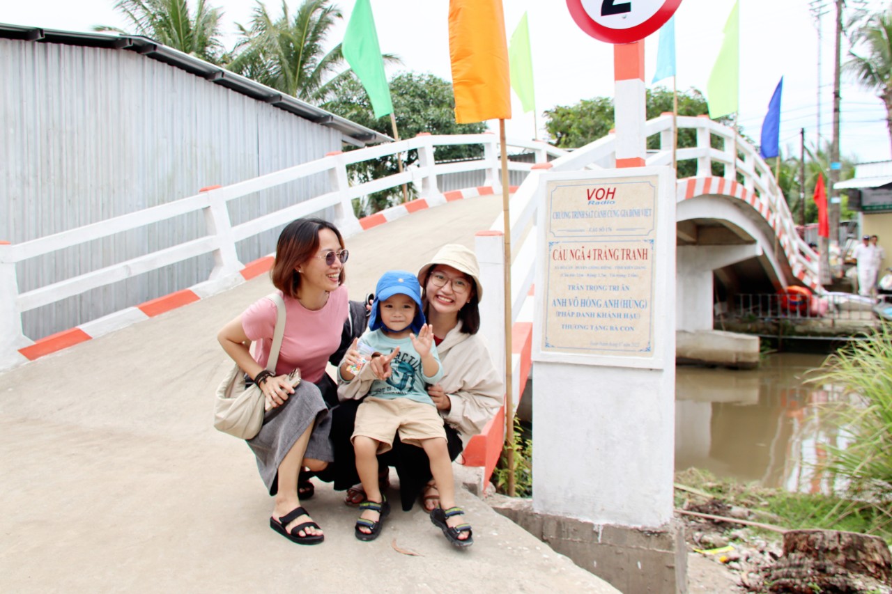 KHÁNH THÀNH CẦU NGÃ TƯ TRẢNG TRANH - HÒA AN, GIỒNG RIỀNG, KIÊN GIANG
