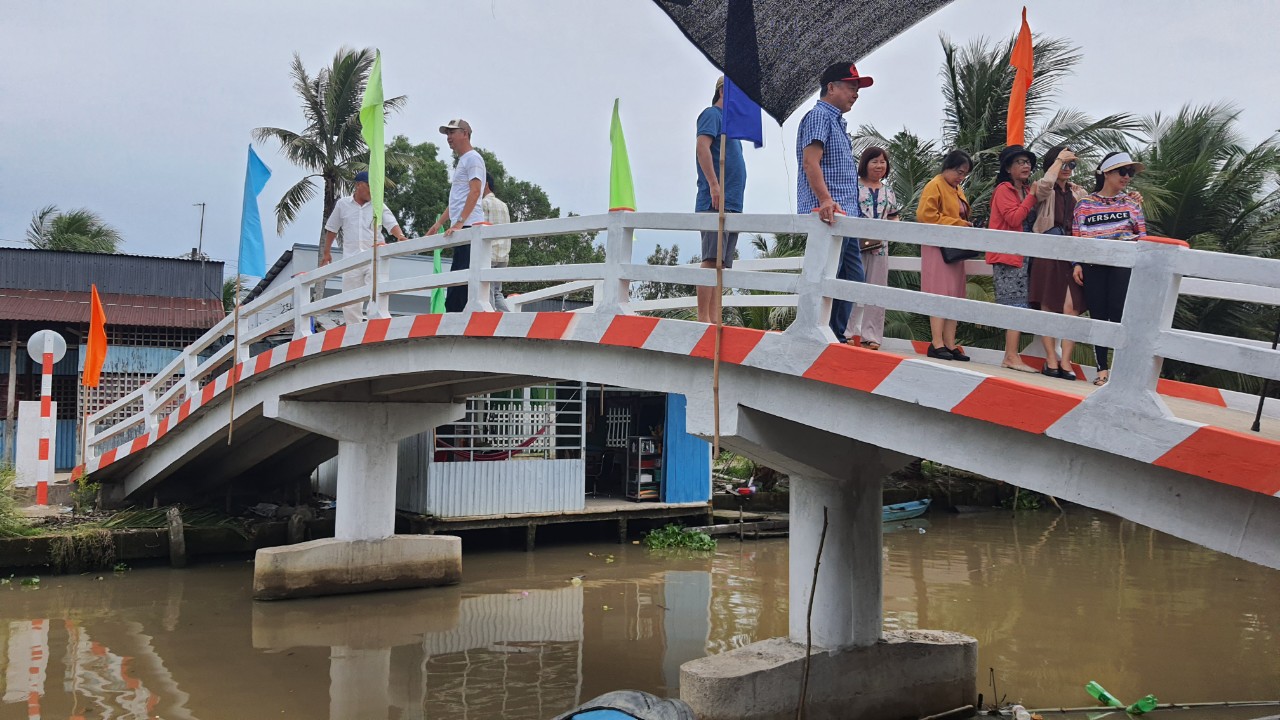 KHÁNH THÀNH CẦU NGÃ TƯ TRẢNG TRANH - HÒA AN, GIỒNG RIỀNG, KIÊN GIANG
