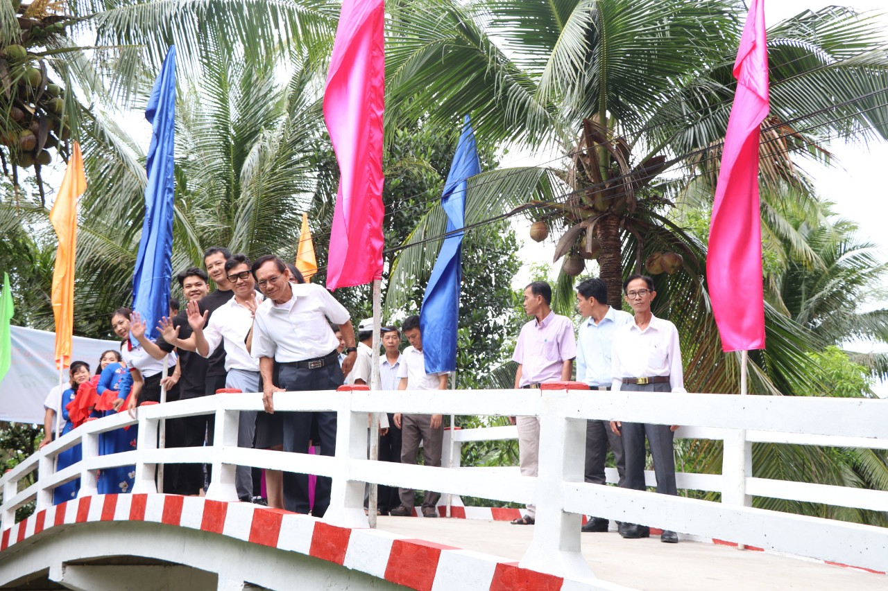 KHÁNH THÀNH CẦU HOÀNG HIỆP - TT CÁI NHUM, MANG THÍT, VĨNH LONG