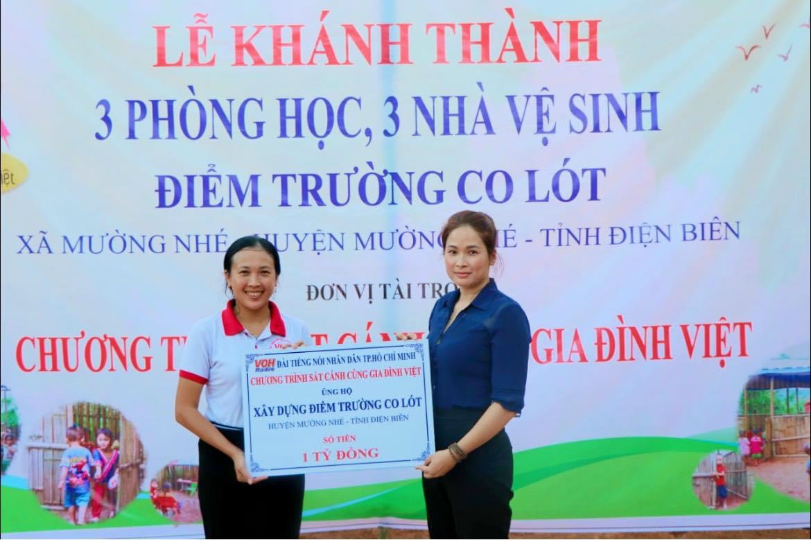 CO LÓT NGÀY TRỞ LẠI
