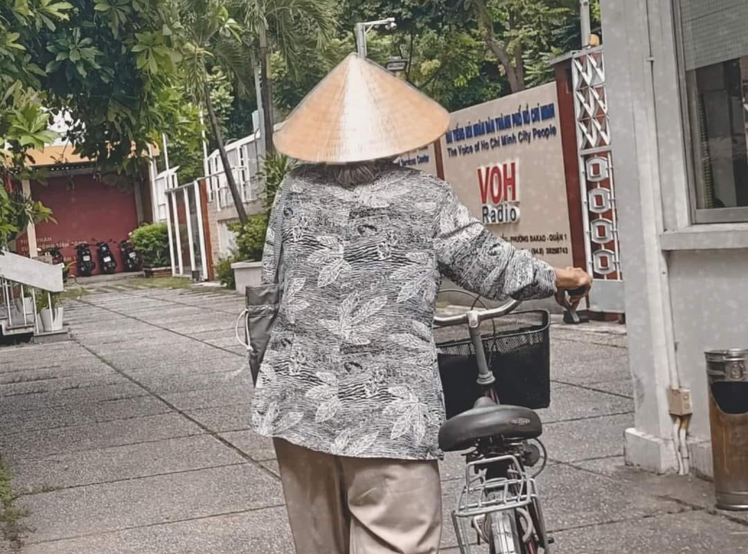 THƯƠNG ĐƯỢC HÃY CỨ THƯƠNG...